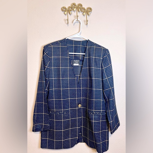 Vintage Southern Lady Blue and Gold Checkered Blazer with Gold Button. Size 10 - Picture 1 of 5